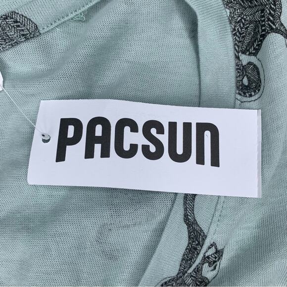 Nolie Pacsun NWT Top Tribal Huskies Print Short Sleeve Mint Green Size L - Picture 9 of 12